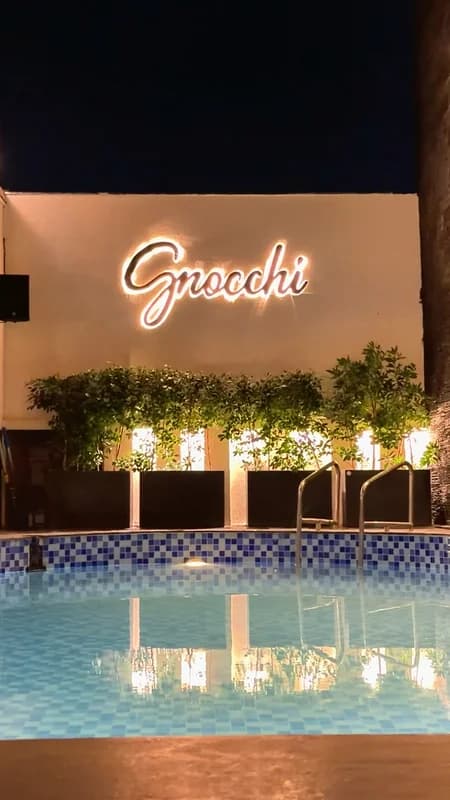 Gnocchi Kitchen and Bar — cafe in Shastri Nagar