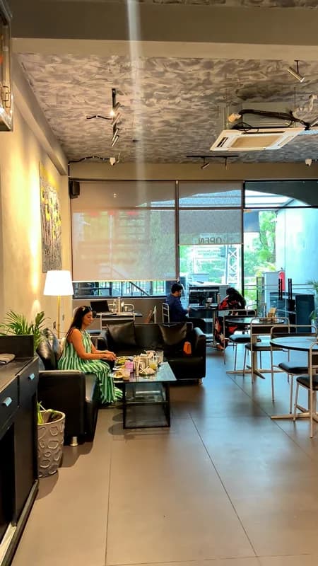 Slate Caffe - Image 11