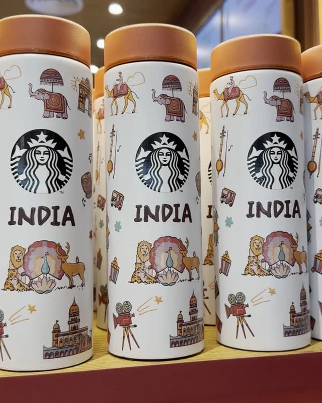 Starbucks, Pacific Mall - Image 10