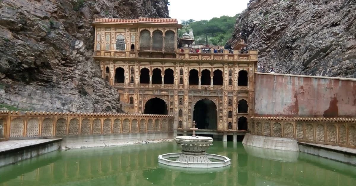 Monkey Temple Jaipur: Religious Place with Artistically Carved Pillars & Walls