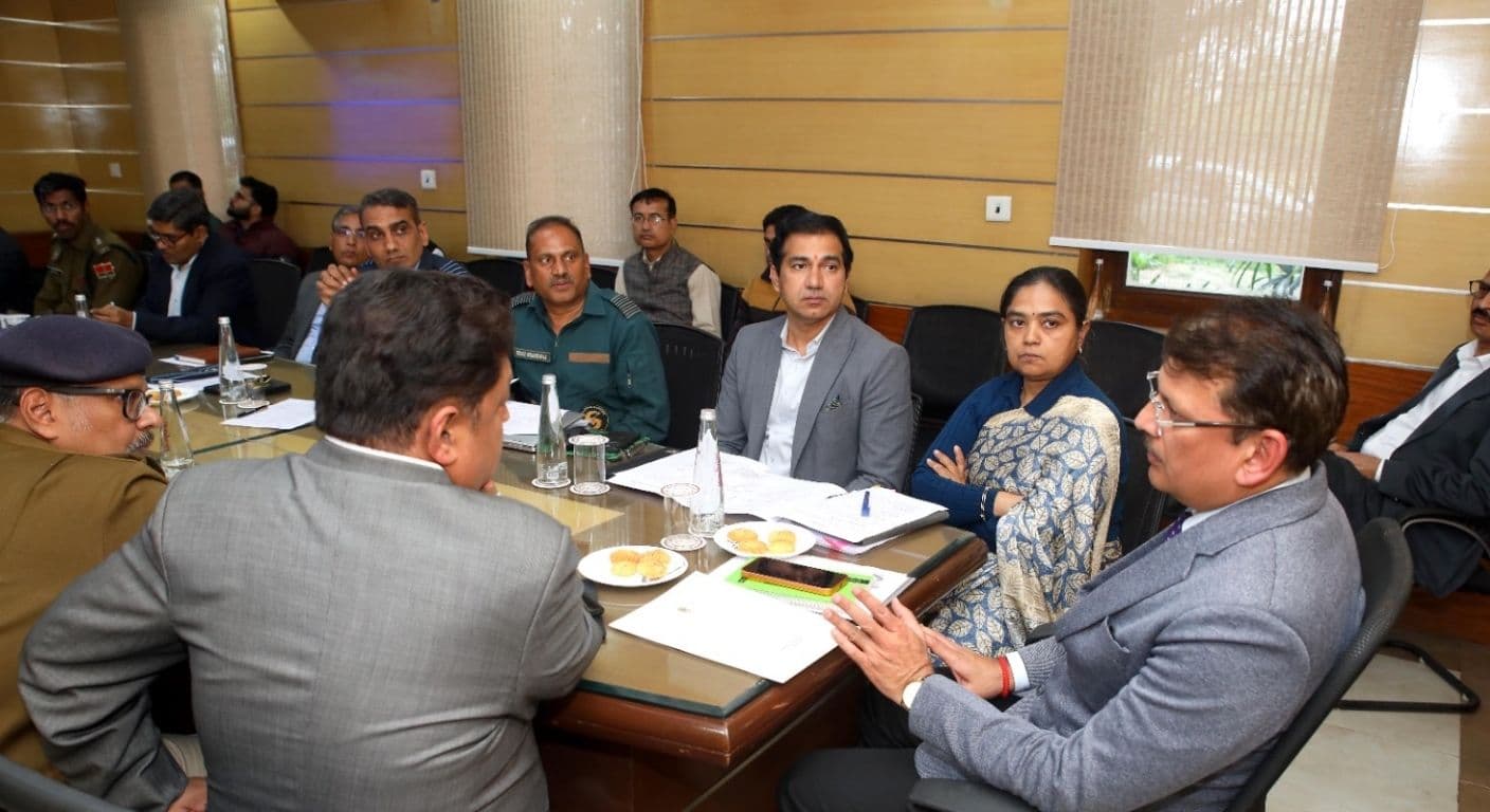 Jaipur Likely to Witness Suryakiran Aerobatic Show at Jal Mahal on February 22