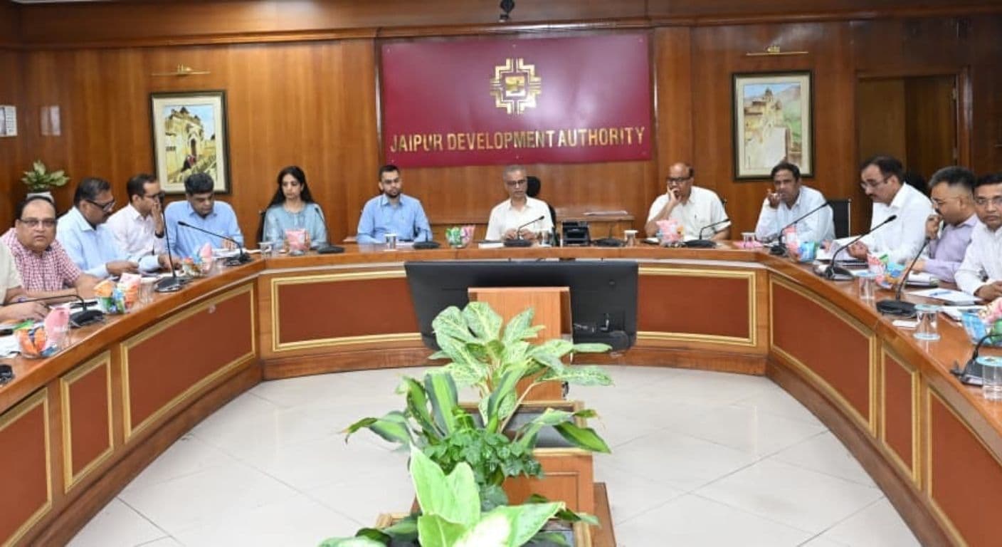 Rs 575 Crore Package Clears Road, Sewerage And Sports Works