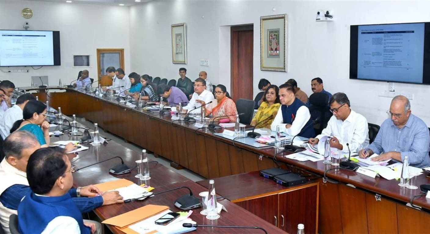 Rajasthan Reviews Hiring for 1.1 Lakh Government Posts