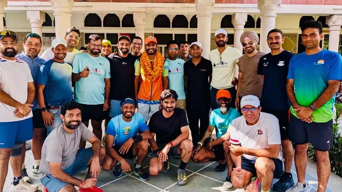 Jaipur runners who completed the Ladakh Marathon, Khardung La Challenge, Silk Route Ultra and Spiti Ultra pose for a group photo in Jaipur