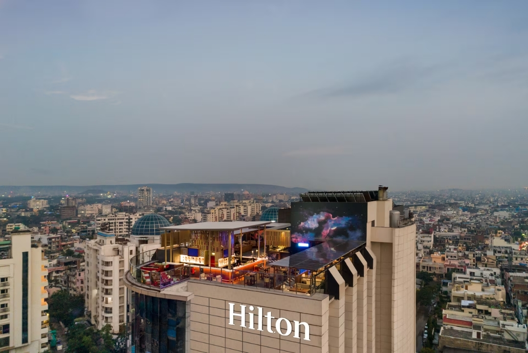 Rooftop deck and skyline — Hilton Jaipur