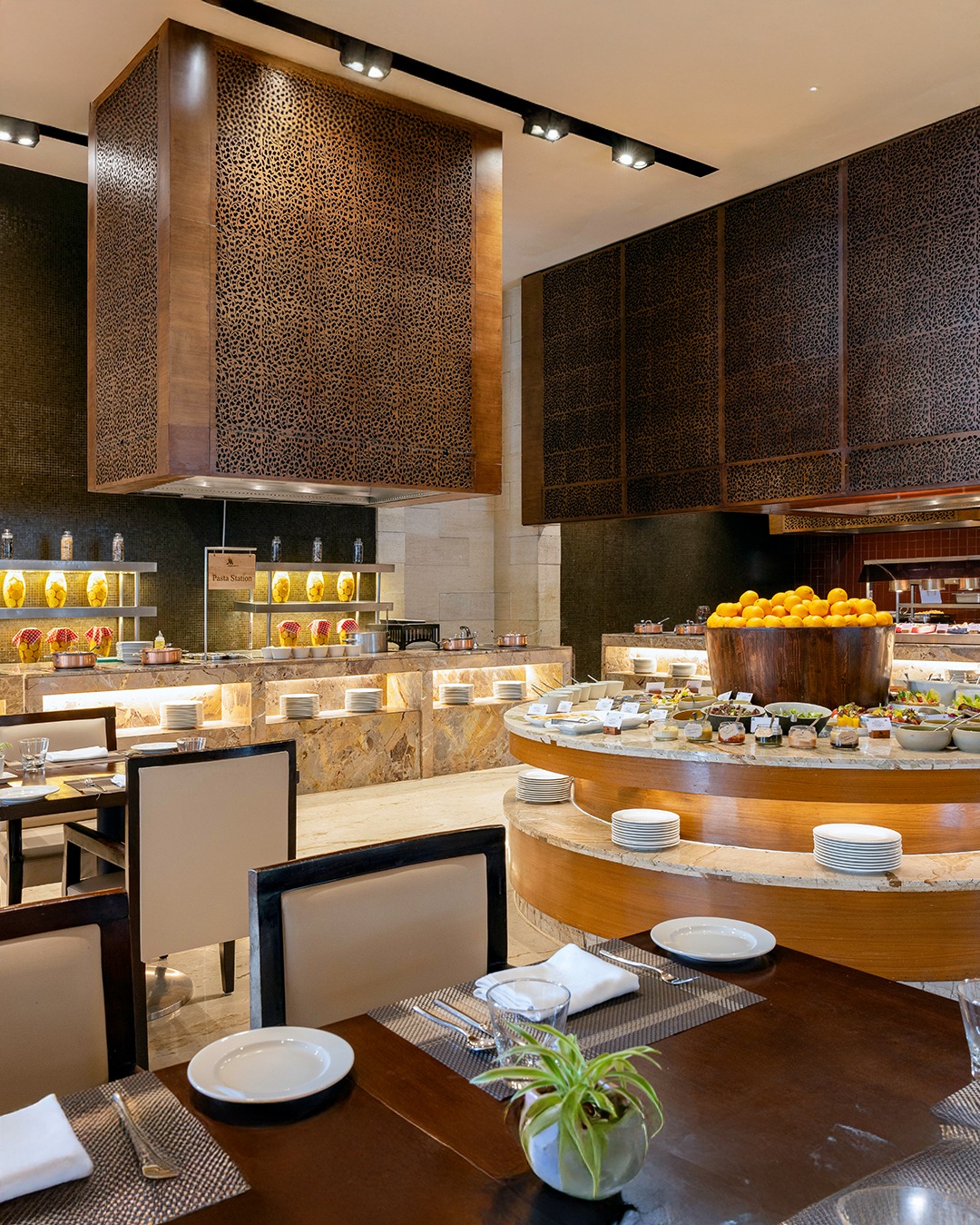 Buffet spread at Okra restaurant, Jaipur Marriott Hotel