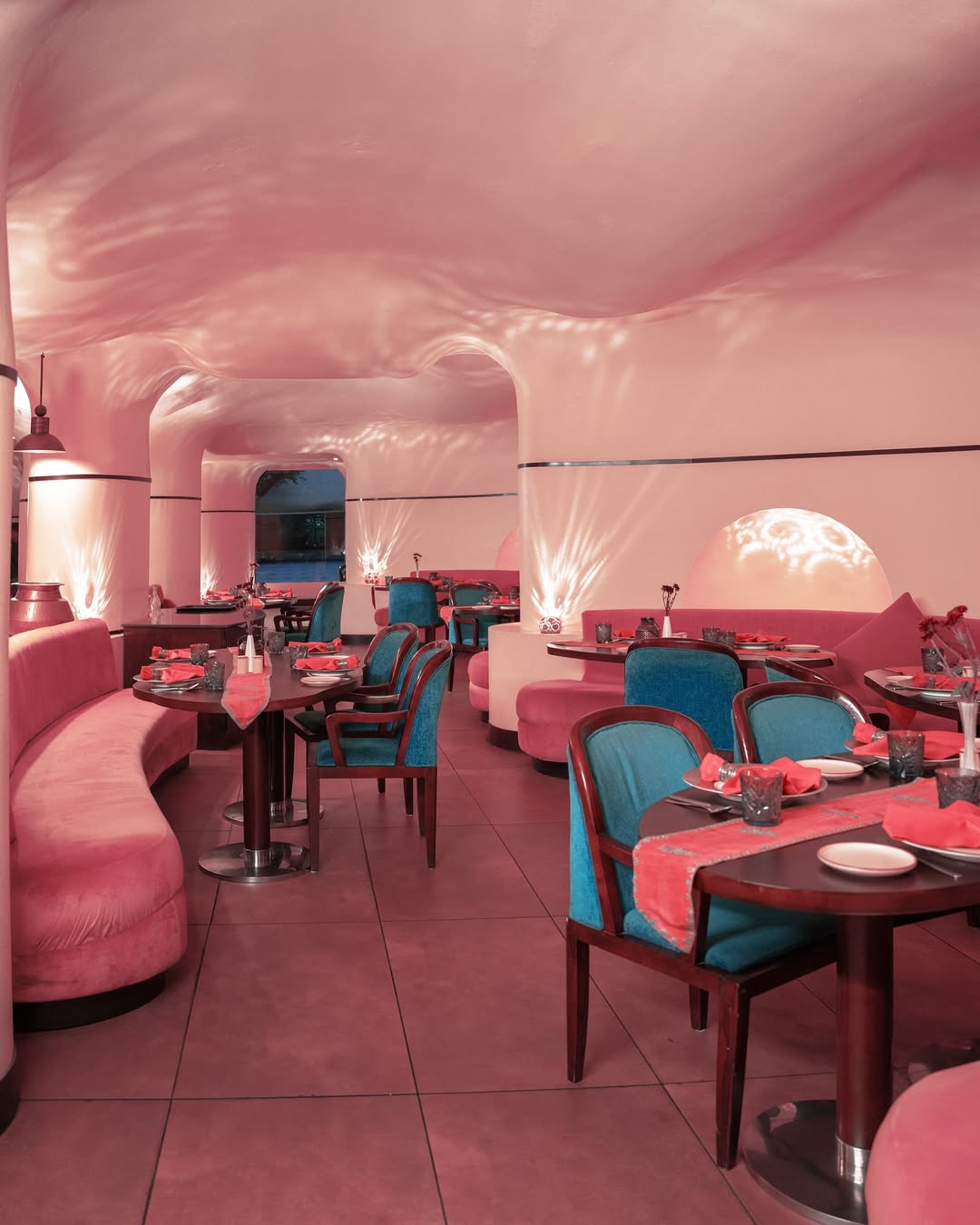 Saffron restaurant interior at Jaipur Marriott Hotel