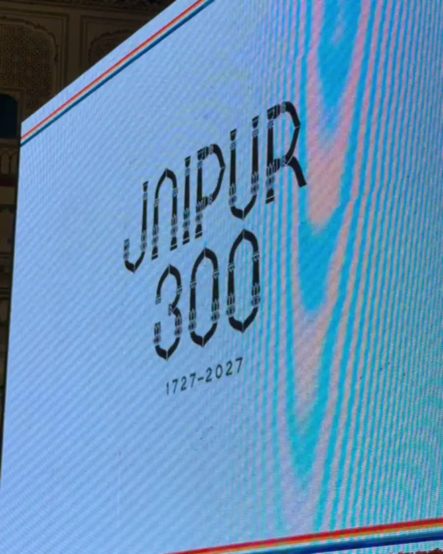 A large LED screen showing the words Jaipur 300 and the years 1727 to 2027